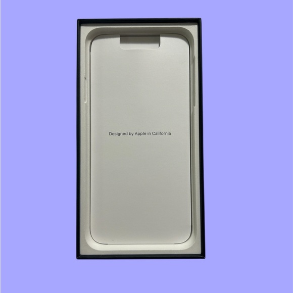 Apple iPhone 11 Pro Max Gold - Picture 6 of 9